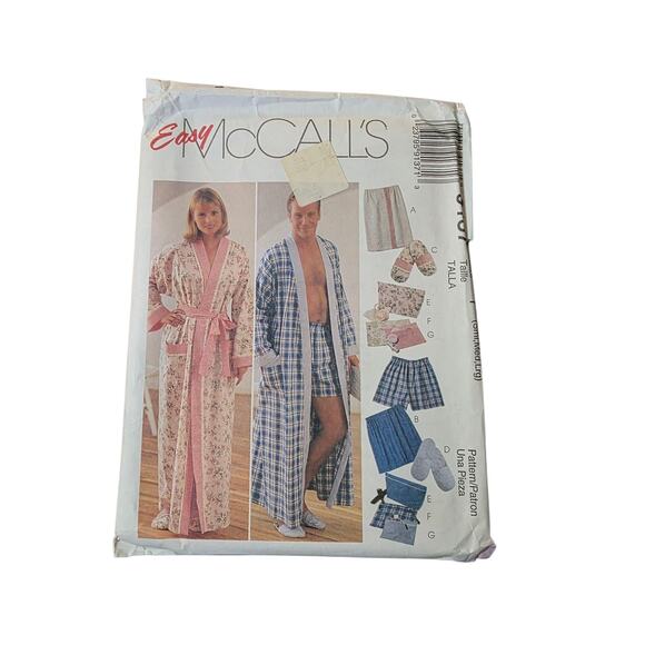 McCalls Pattern 9137 Unisex Misses Mens Robe & Accessories S,M,L Uncut - Picture 1 of 3